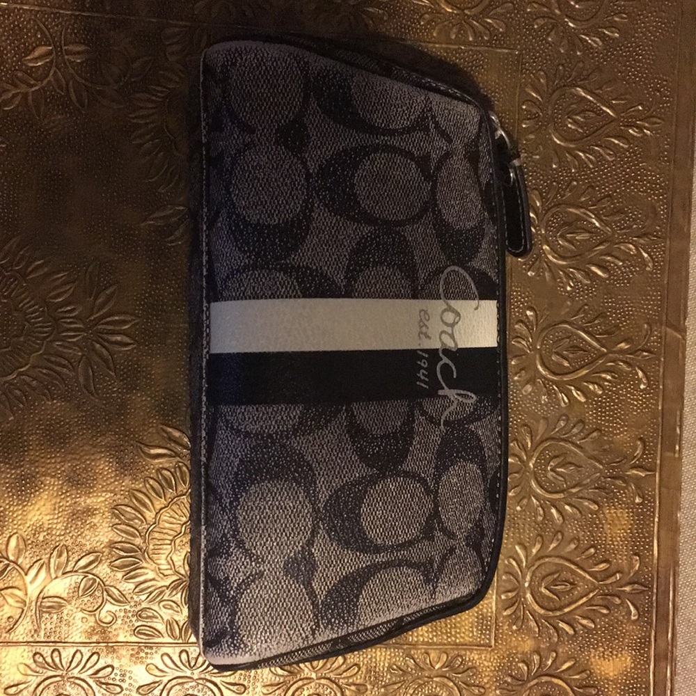 Coach Makeup Case